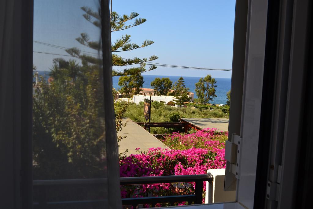 Kastro Apartments Panormos  Room photo